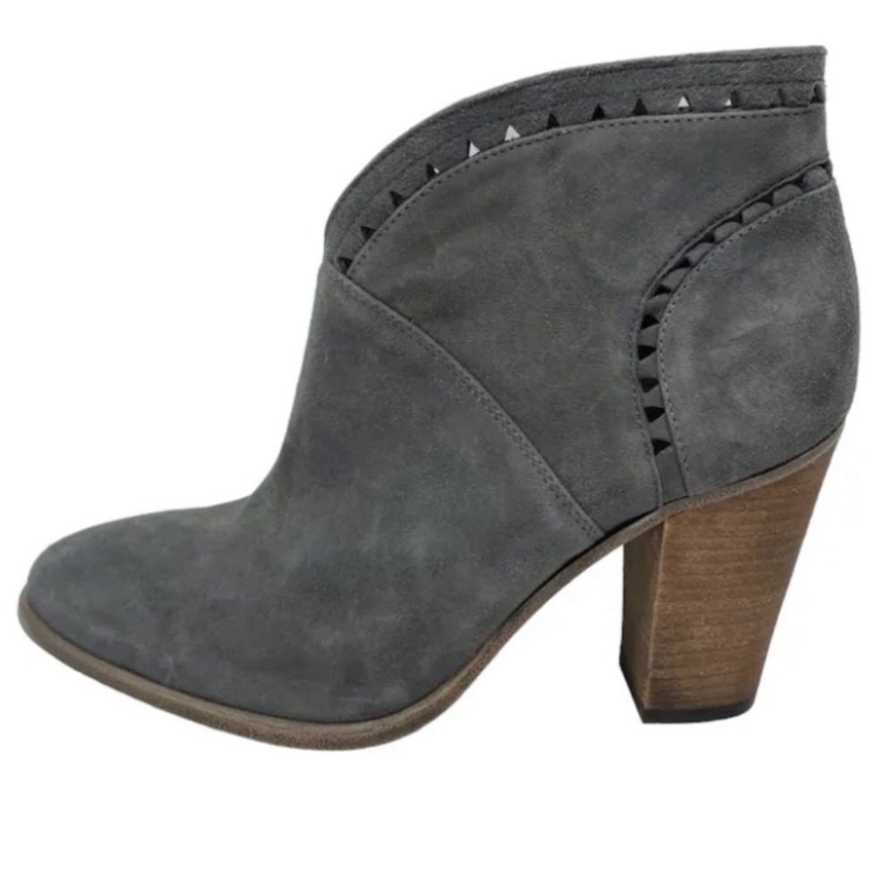 Vince Camuto “Fritan” Gray Suede Ankle Boots